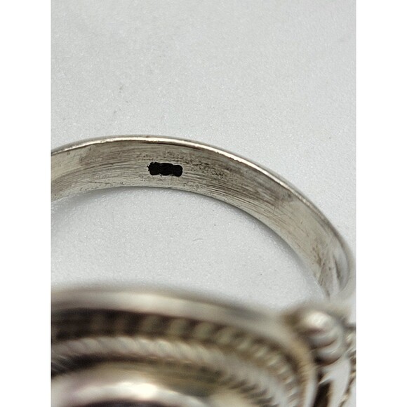 Vintage victorian sterling silver Amethyst oval statement ring - Picture 10 of 11